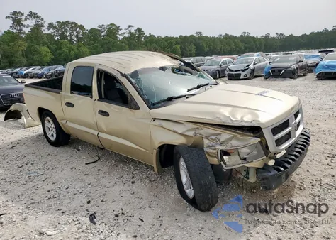 2011 Dodge Dakota Slt z USA, uszkodzony, nr VIN 1D7RE3GK7BS619595